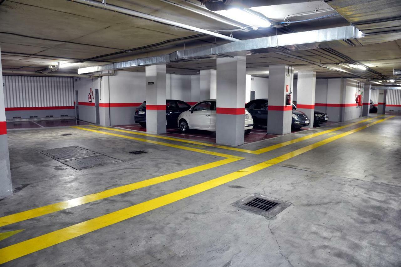 Apartamentos La Estación Málaga Exterior foto